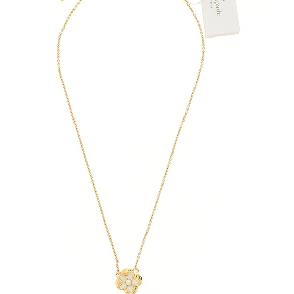 Window Seat Bouquet Mini Pendant Necklace - Picture 2 of 7